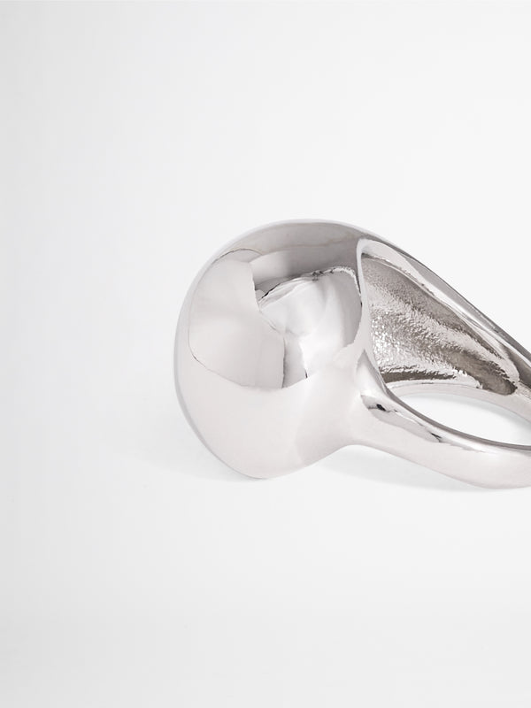 MOONLIGHT RING SILVER DETAIL GHOST IMAGE