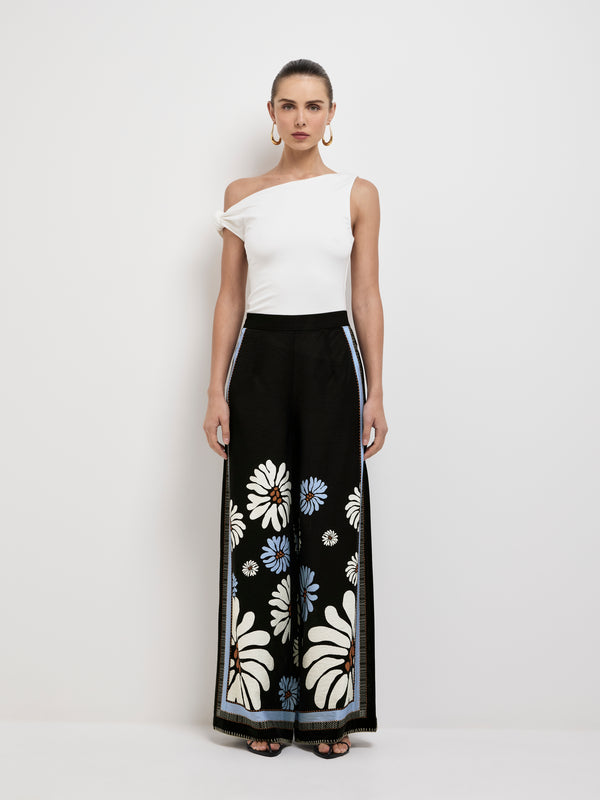 SHEIKE Simmie Top White 1007693 Front Styled Image