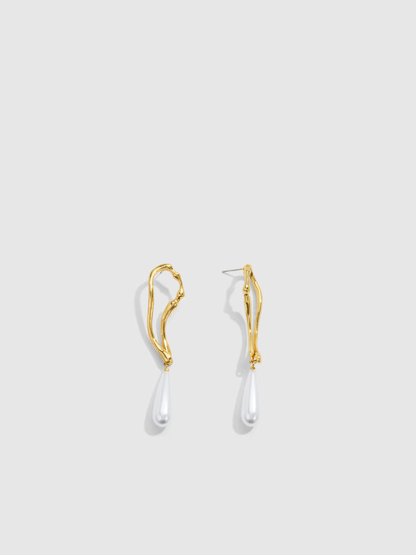 SHEIKE Cara Earrings Gold 1007944 Detail Ghost Image