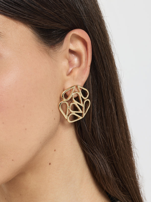 SHEIKE Essie Earrings Gold 1007947 Model Image