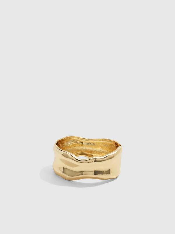 SHEIKE Celyse Bangle Gold 1007948 Ghost Image