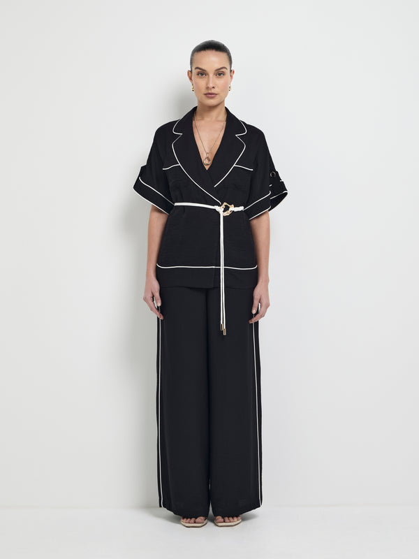 SHEIKE Alexia Shirt Black 1007998 Front Image