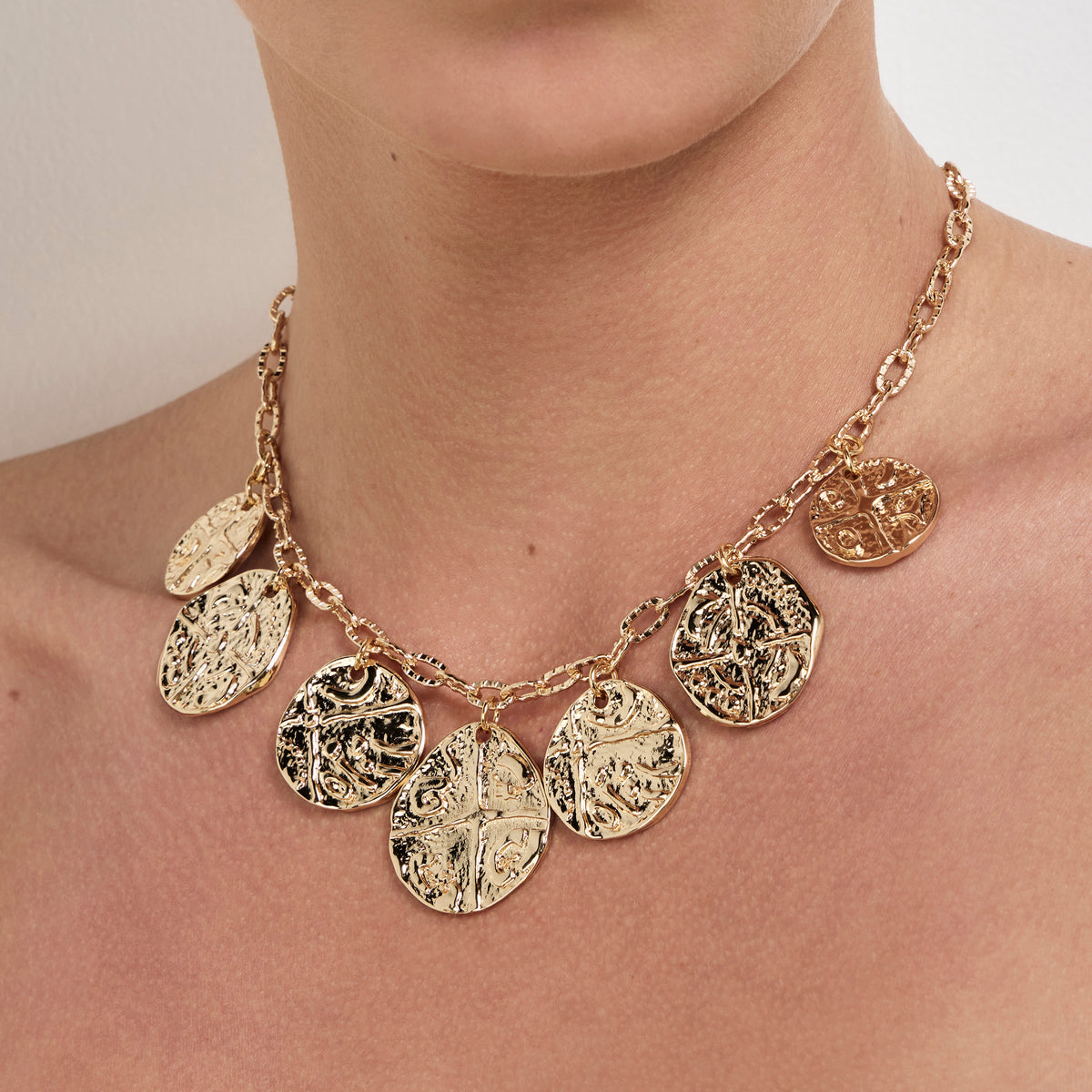 HEMANIKA (long necklace) main image 0