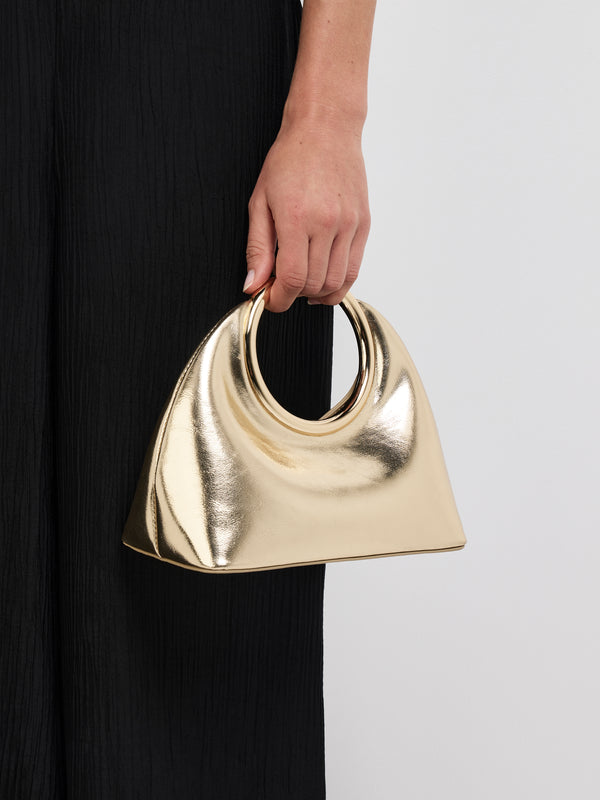 SHEIKE Elle Handle Bag Gold 1008305 Model Image