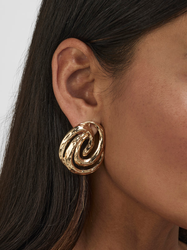 SHEIKE Tyana Earrings Gold 1008421 Model Image