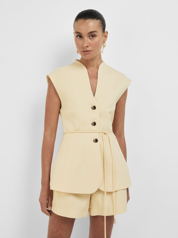 Size8 SHEIKE Georgie Top Butter 1008458 Close Up Image