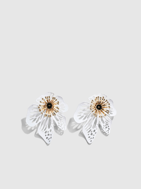 SHEIKE Tina Earrings White 1008508 Ghost Image