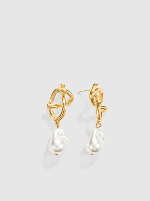 SHEIKE Layla Earring Gold 1008656 Detail Ghost Image