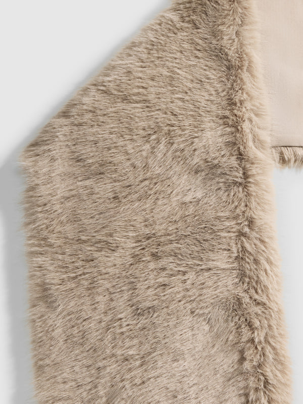 SHEIKE Amber Shawl Oatmeal 1008532 Detail Image