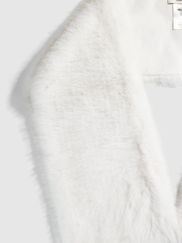 SHEIKE Amber Shawl White 1008533 Detail Image