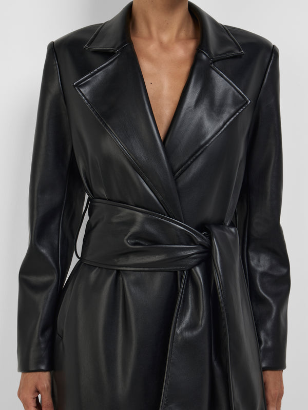 DAKOTA COAT, close-up detail