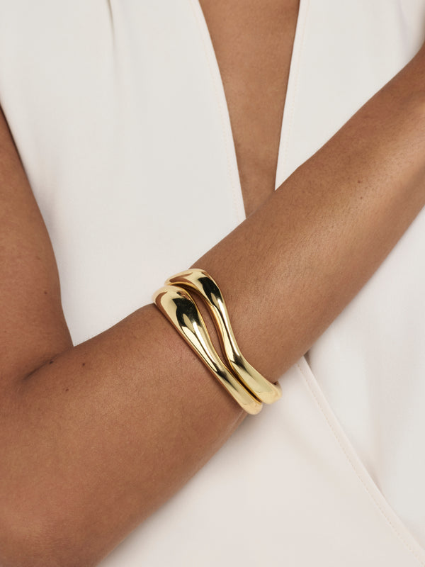 SHEIKE Tammy Two Pack Bangle Gold 1008833 Model Image