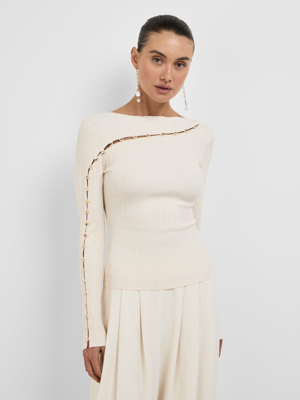 CLAUDETTE KNIT TOP, close-up detail on size 8 model