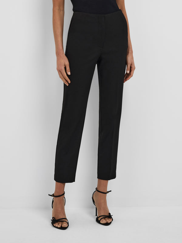 ROXINE PANT, close-up detail on size 8 model