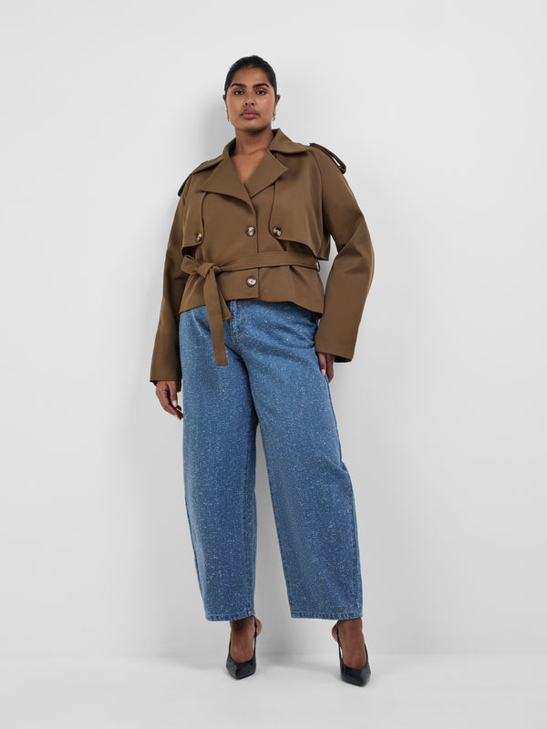 AMBER JACKET, front view on size 16 model