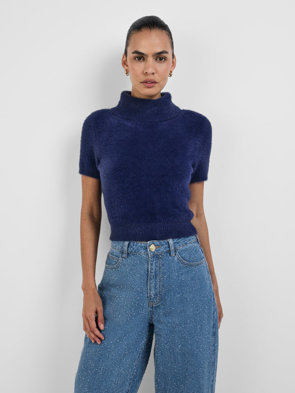 SCARLET KNIT TOP, close-up detail on size 8 model
