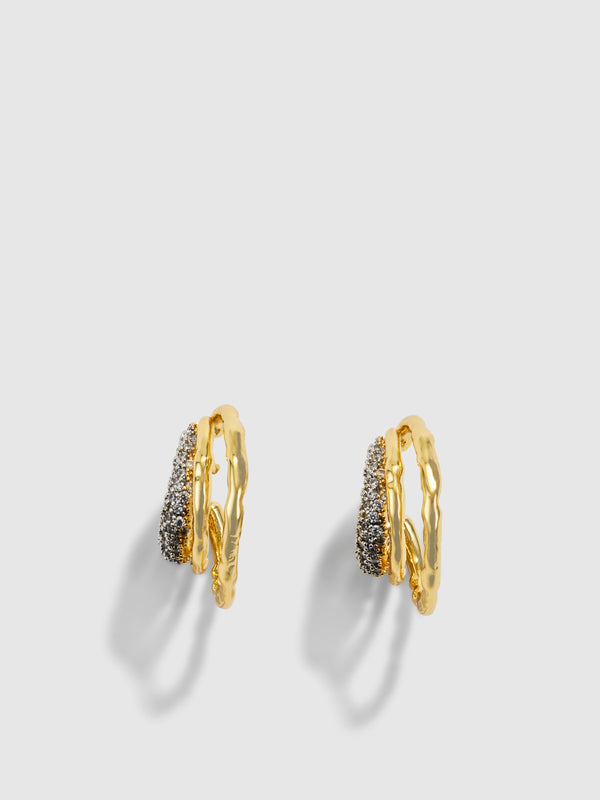 STELLA EARRING, flat lay
