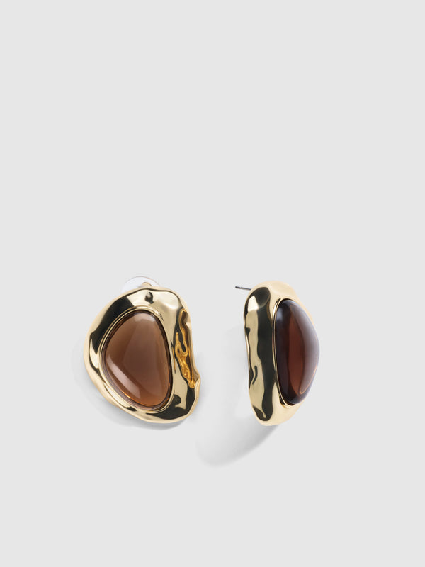 LUNA EARRING, close-up detail