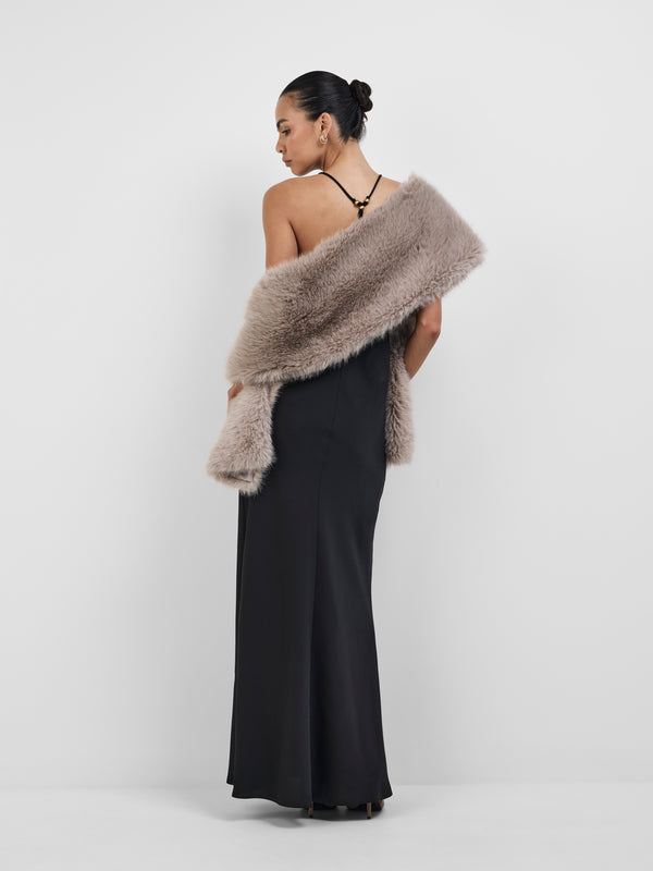 AMBER SHAWL, back view
