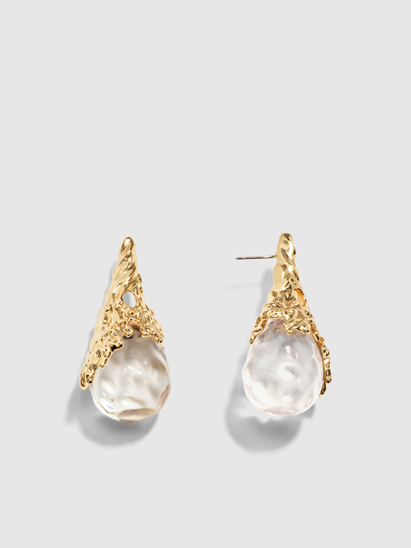ARIEL EARRING, flat lay