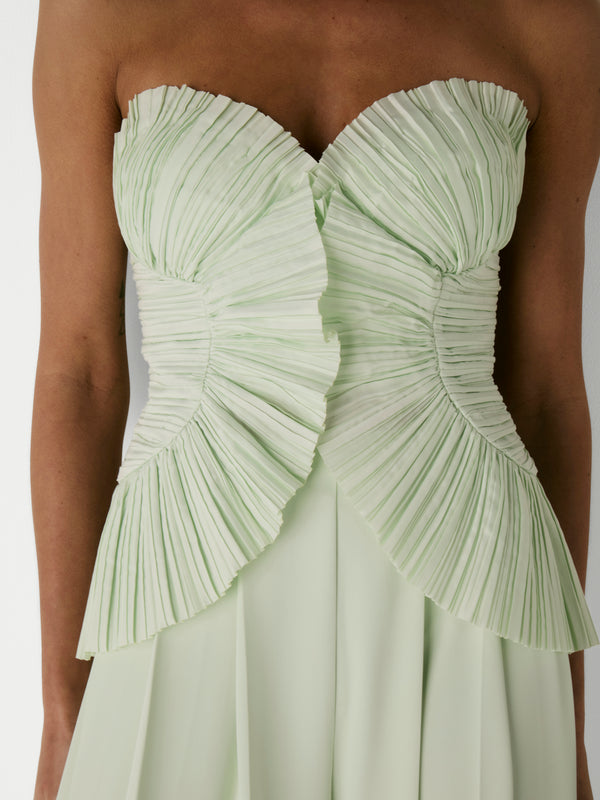 SORAYA BUSTIER, close-up detail