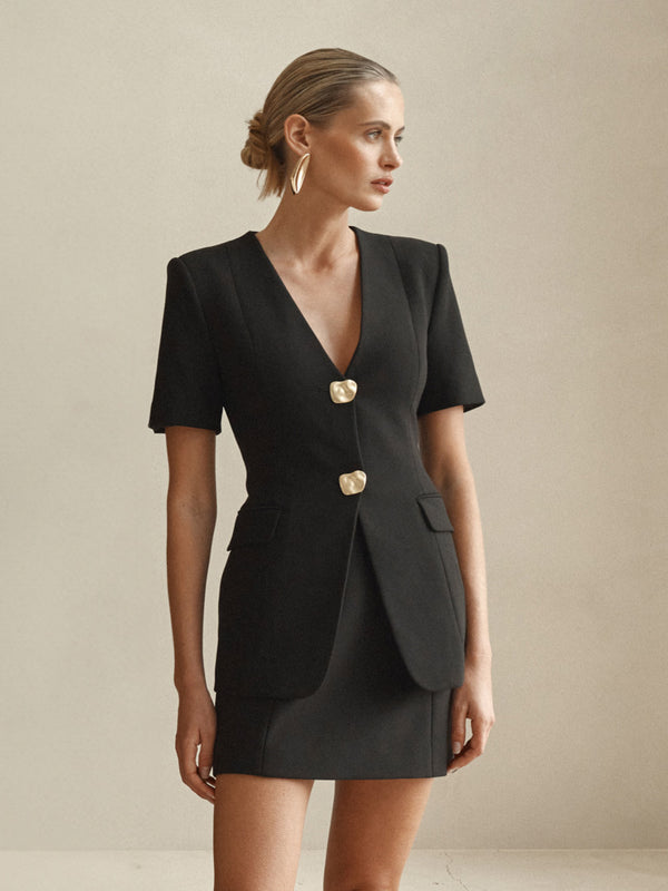 SHEIKE Luna Blazer Black 1007907 Campaign Image