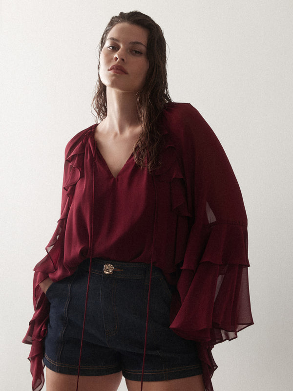 CLARA TOP on size 12 model