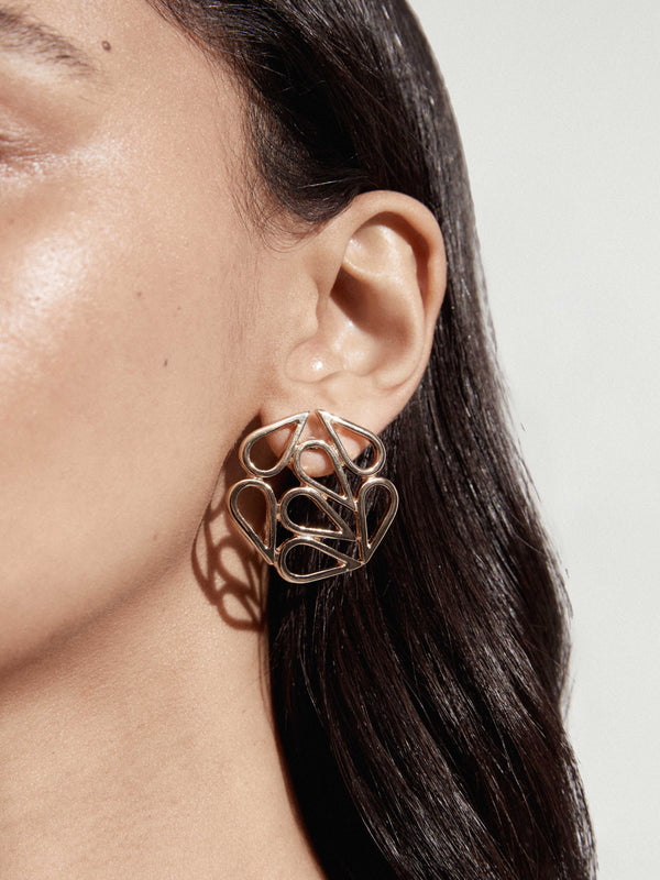 SHEIKE Essie Earrings Gold 1007947 Campaign Image