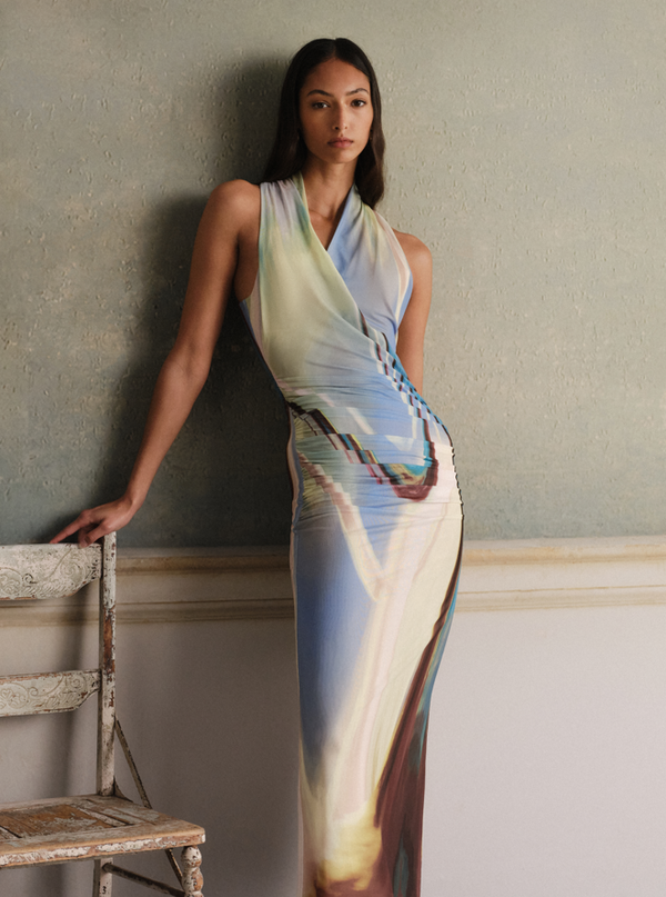What Is a Bodycon Dress? Fit & Styling Guide