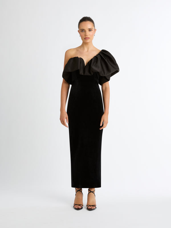 MOONLIGHT GOWN IN BLACK FRONT IMAGE