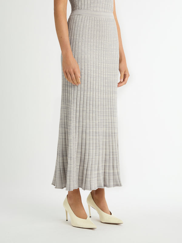 LUCILLE SKIRT IN GREY DETAILED IMAGE