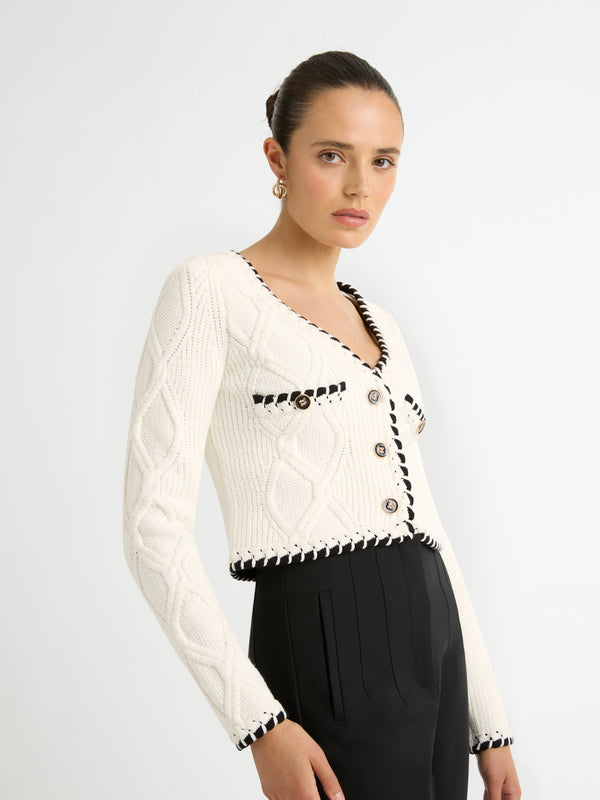 HERITAGE KNIT CARDI IN WHITE DETAILED IMAGE