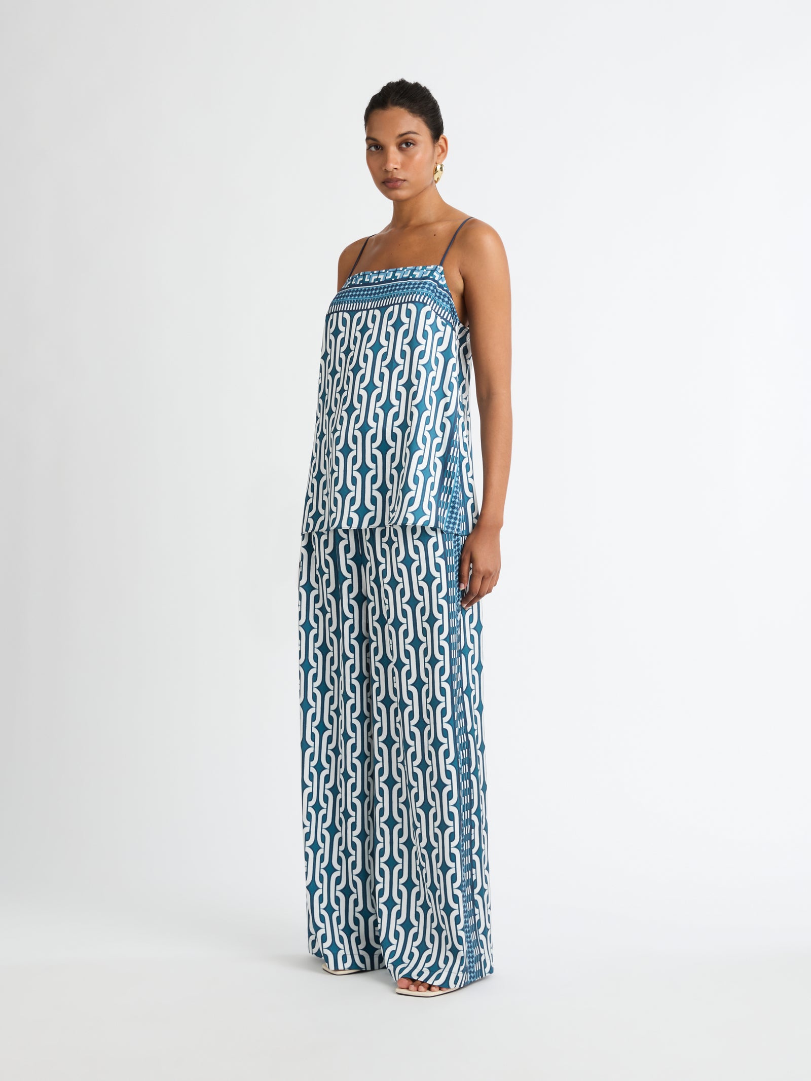 TOP WILLOW CAMI - BLACK main image 0