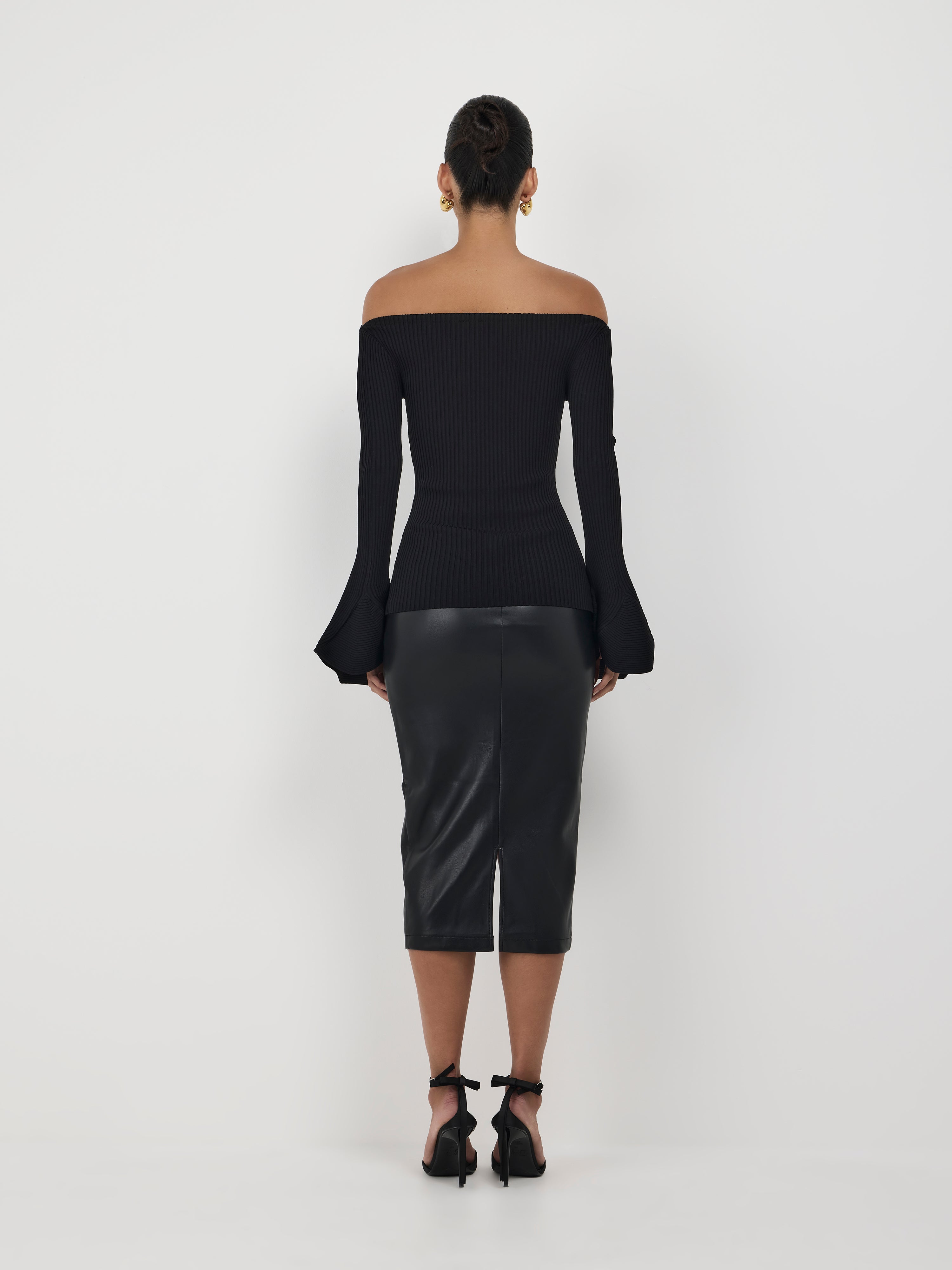 シェリエ sheller ポインテッドニットトップス sheller シェリエ ポロ