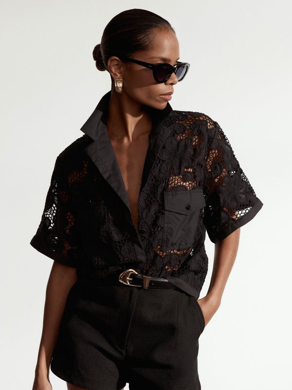 SHEIKE Spring Romance Shirt Black 1008148 Campaign Image