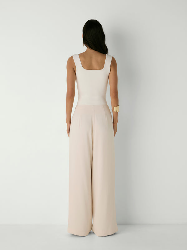 ADELE PANT, back view