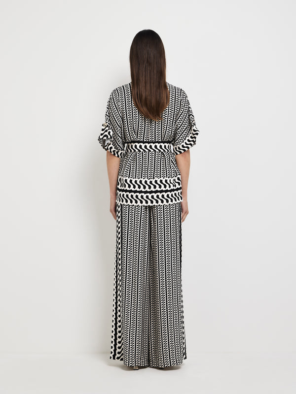 SHEIKE Essie Top Geo Print 2007886 Back Image