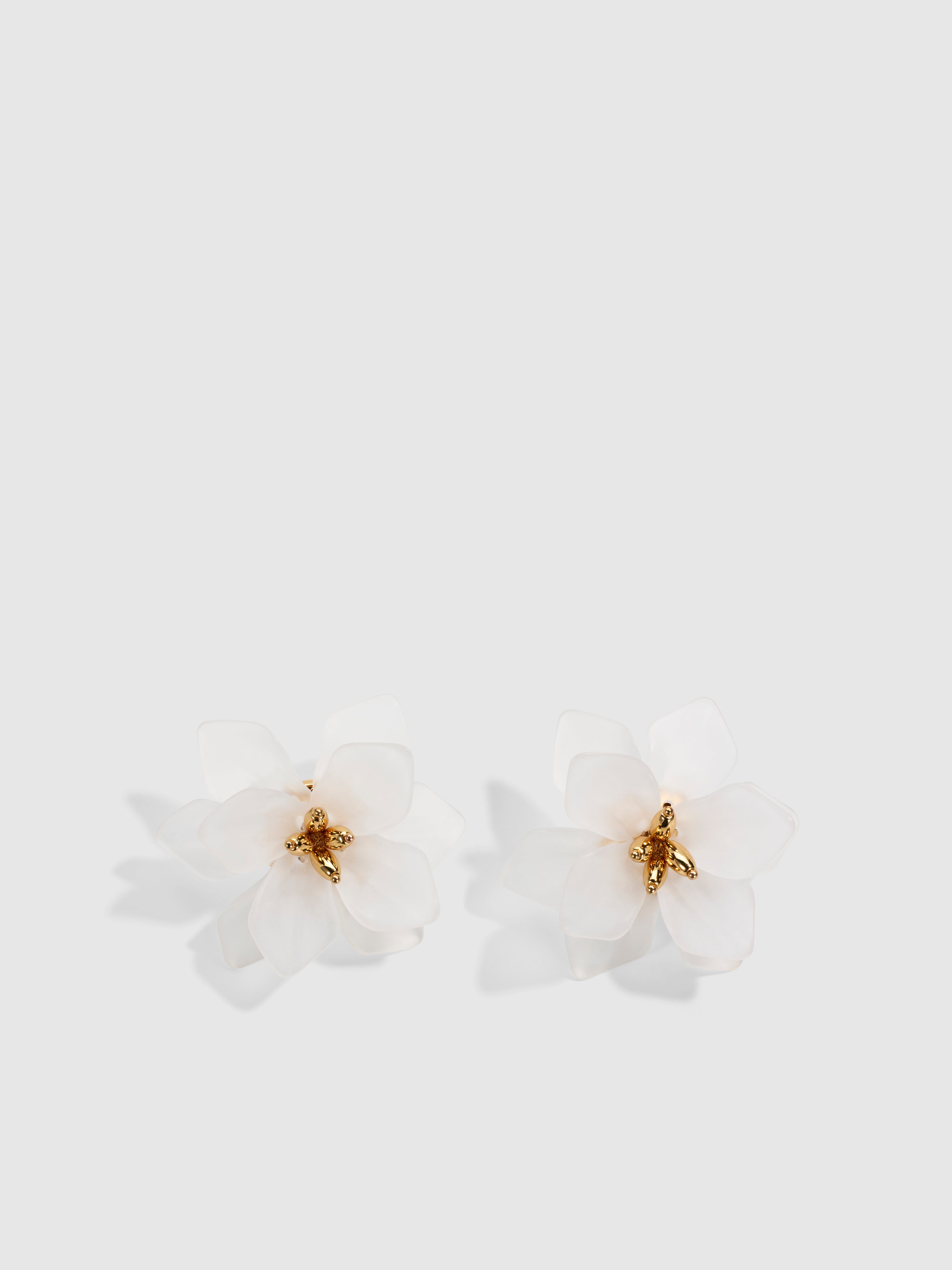 Alica Earring Frosted White/Gold Flower Earrings SHEIKE