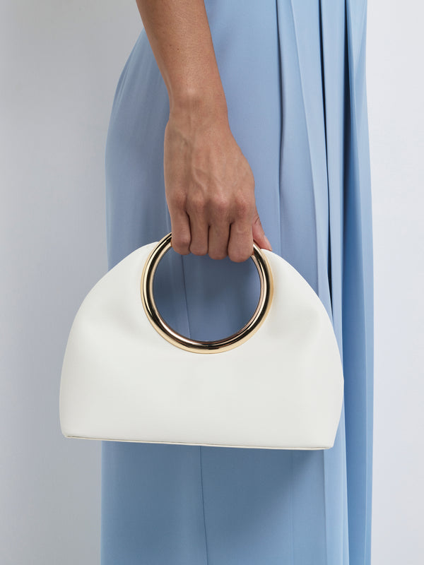 SHEIKE Elle Handle Bag Ivory 1008306 Model Image