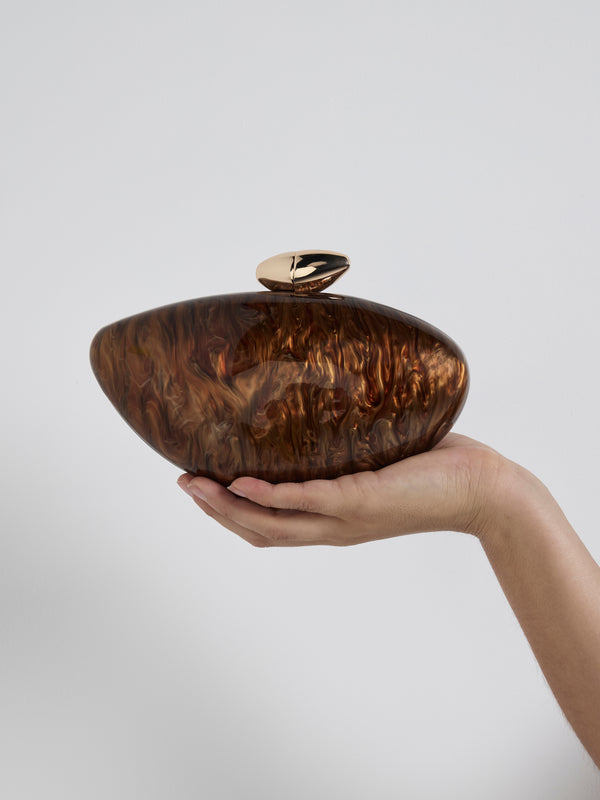 SHEIKE Mia Clutch Brown 1008406 Model Image