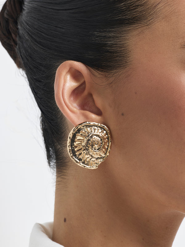 SHEIKE Rhodes Earrings Gold 1008408 Model Image