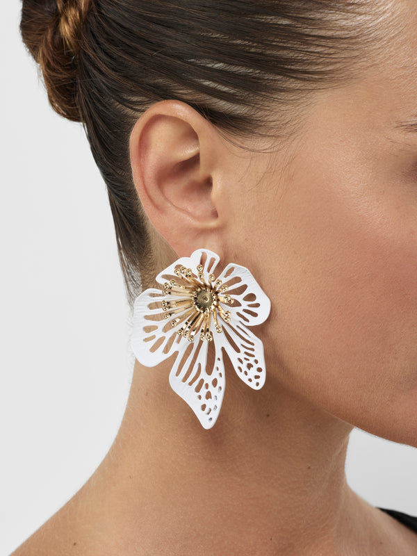 SHEIKE Tina Earrings White 1008508 Model Image