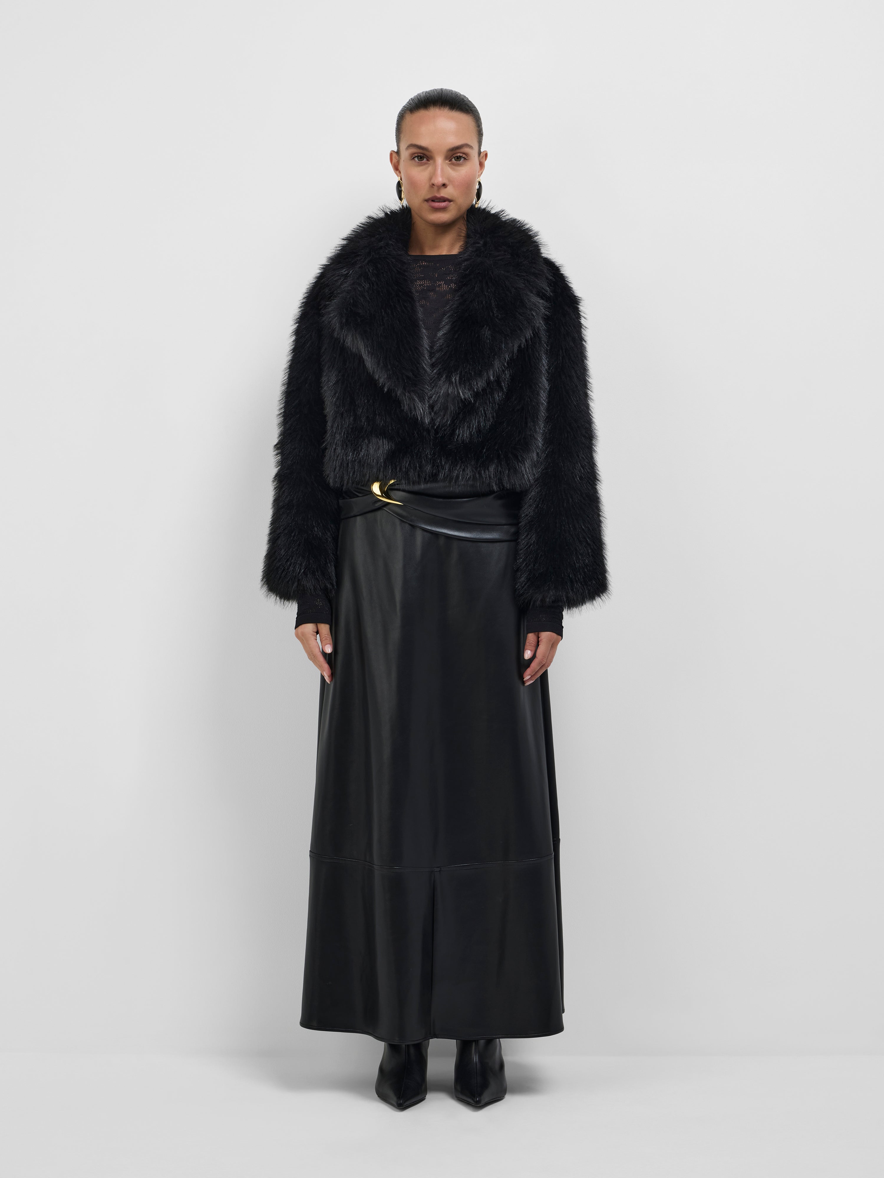 Alora Fur Jacket Black | Faux Fur Coat | SHEIKE