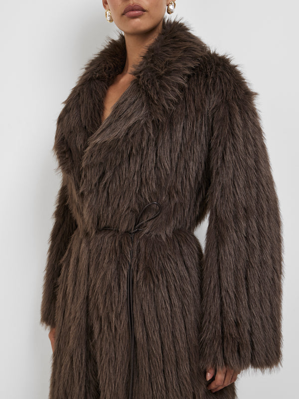 EVE COAT, close-up detail