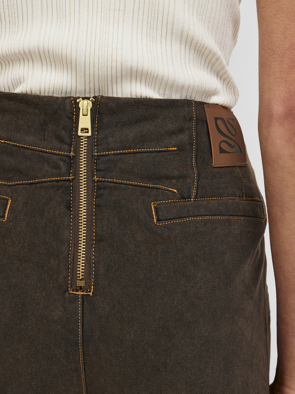 VERA DENIM JEAN, back view