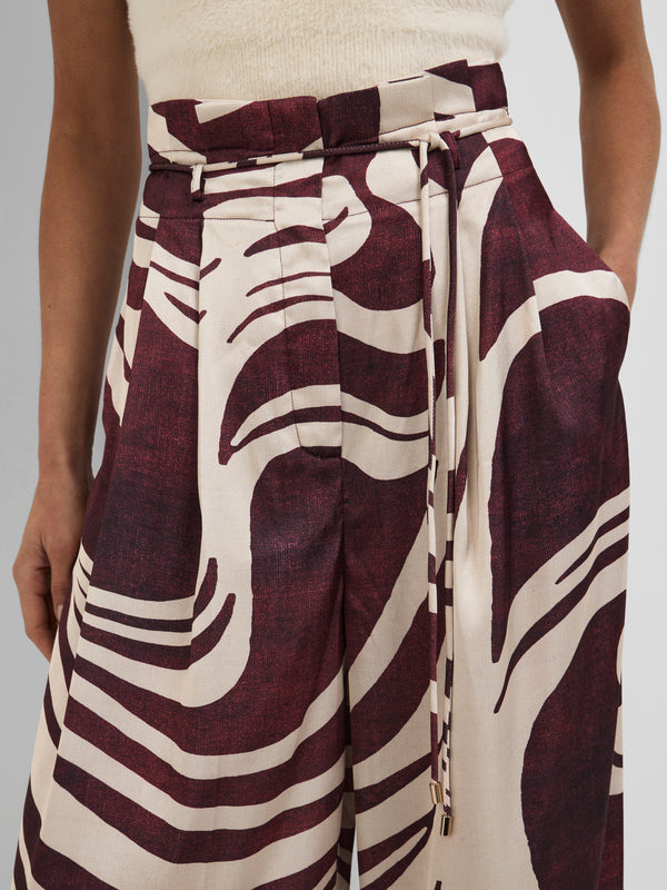 INES PANT, close-up detail