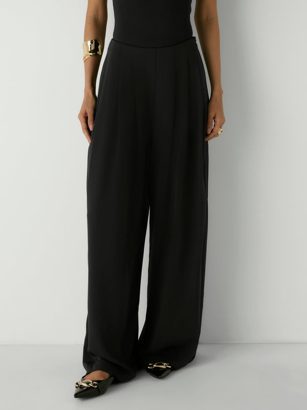 ADELE PANT, close-up detail