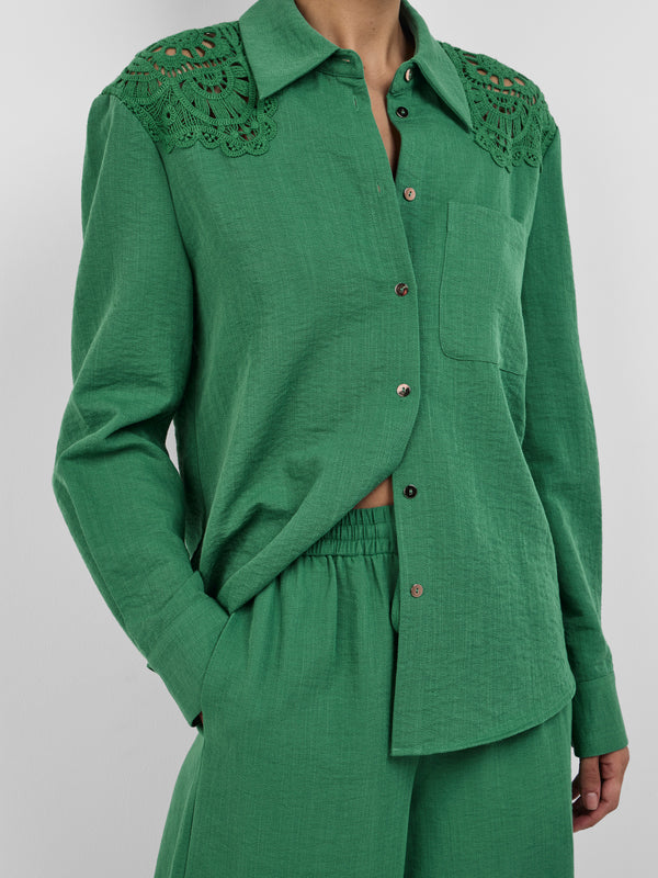 AMELIA SHIRT, close-up detail