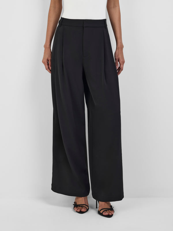 JOSIE PANT, close-up detail on size 8 model
