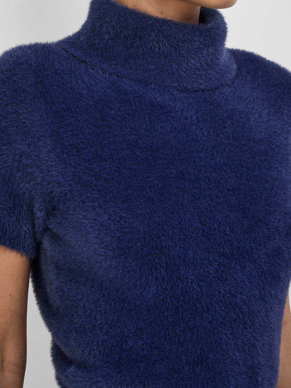 SCARLET KNIT TOP, close-up detail